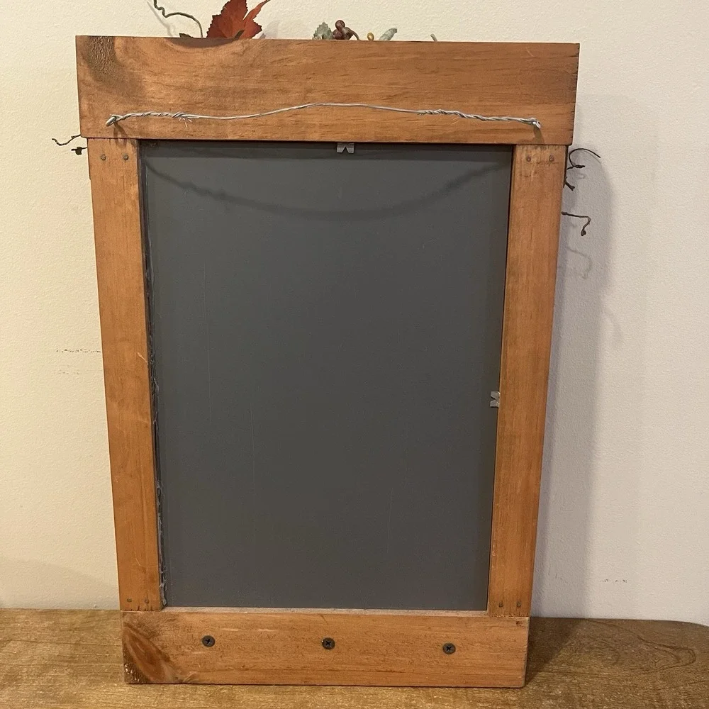 VTG Wood Wall Mirror Shelf Fall Autumn Leaves Berries Primitive Farmhouse Decor